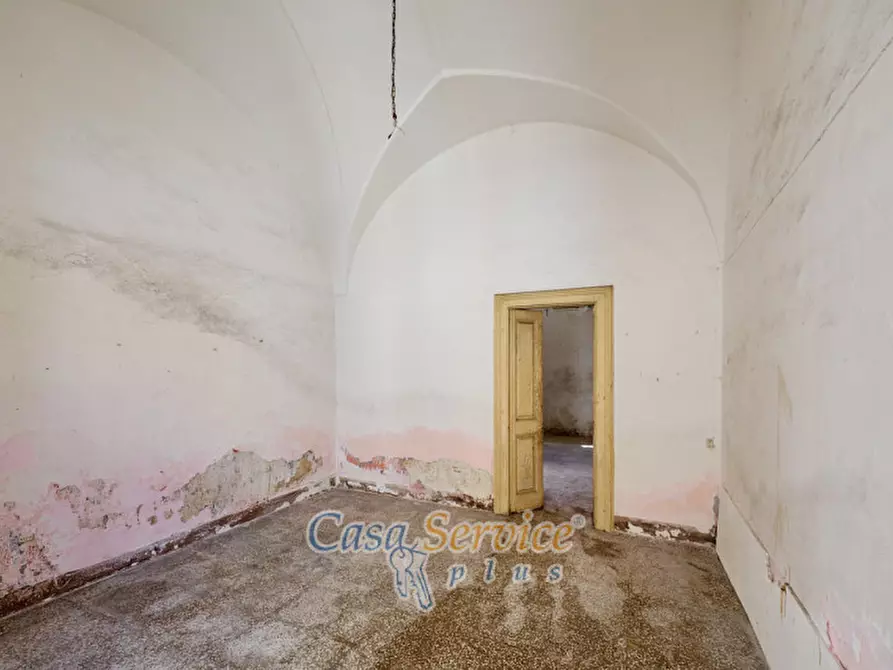 Immagine 68 di Palazzo in vendita  in Via Stanislao Senape de Pace a Alezio