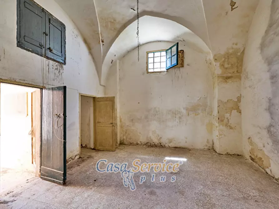 Immagine 69 di Palazzo in vendita  in Via Stanislao Senape de Pace a Alezio