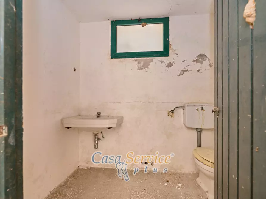 Immagine 78 di Palazzo in vendita  in Via Stanislao Senape de Pace a Alezio