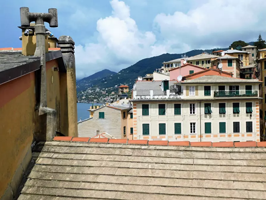 Immagine 1 di Appartamento in vendita  in Via della Repubblica a Camogli