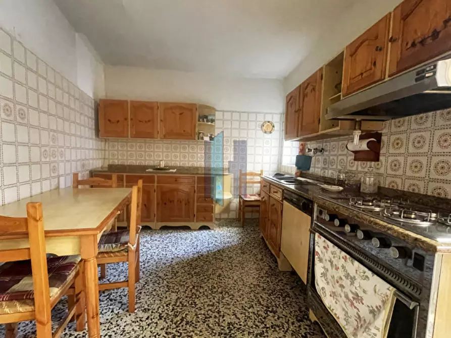 Immagine 33 di Rustico / casale in vendita  in via montebello a Cellatica