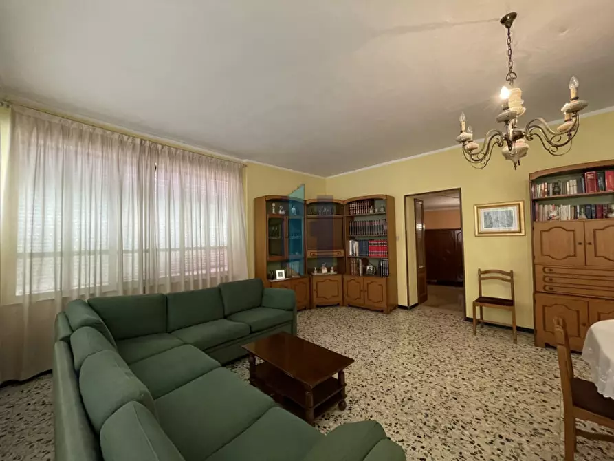 Immagine 37 di Rustico / casale in vendita  in via montebello a Cellatica