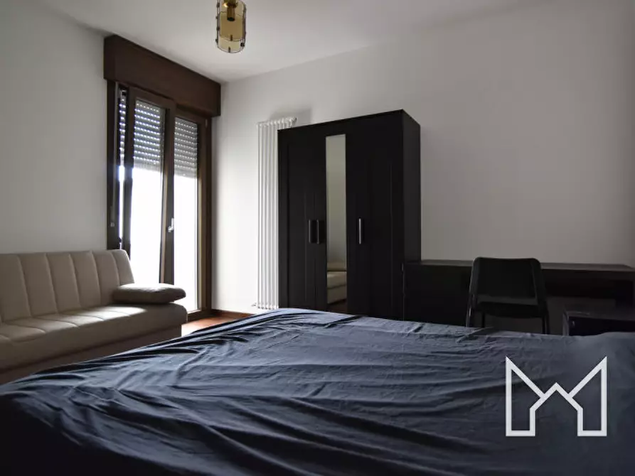 Immagine 3 di Camera in affitto  a Bassano Del Grappa