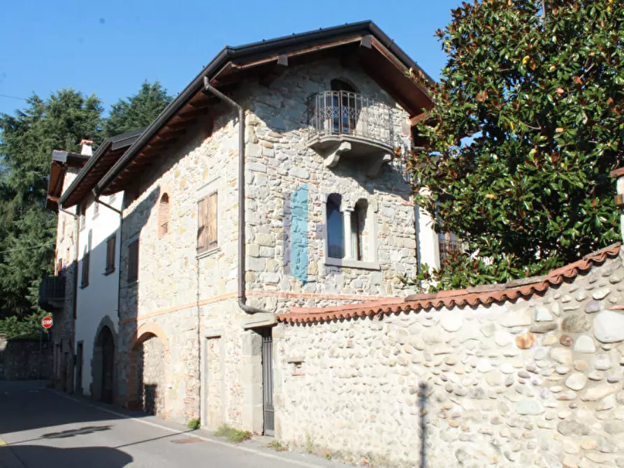 Immagine 6 di Rustico / casale in vendita  in Via Don Allegrini a Ponte San Pietro