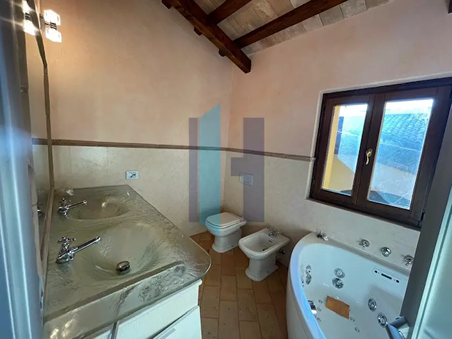 Immagine 32 di Rustico / casale in vendita  in Via Don Allegrini a Ponte San Pietro