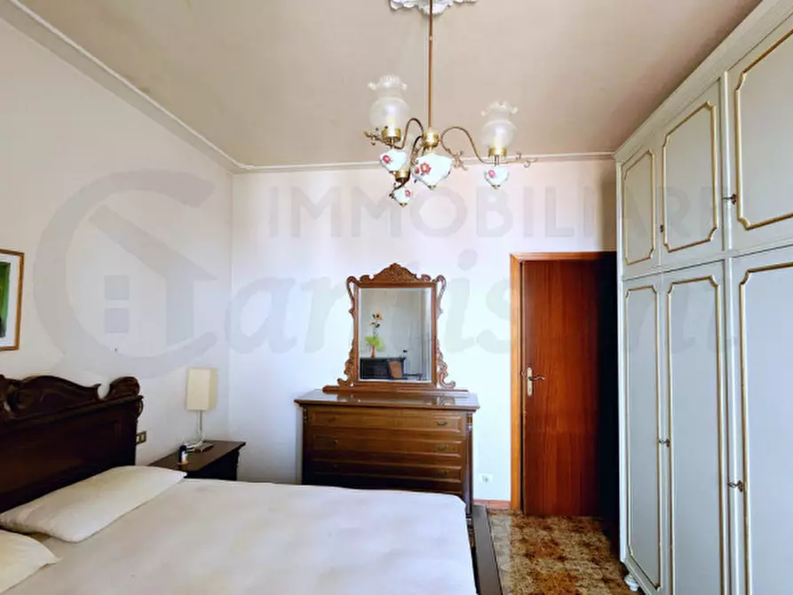 Immagine 4 di Appartamento in vendita  in via Amendola a Montaione