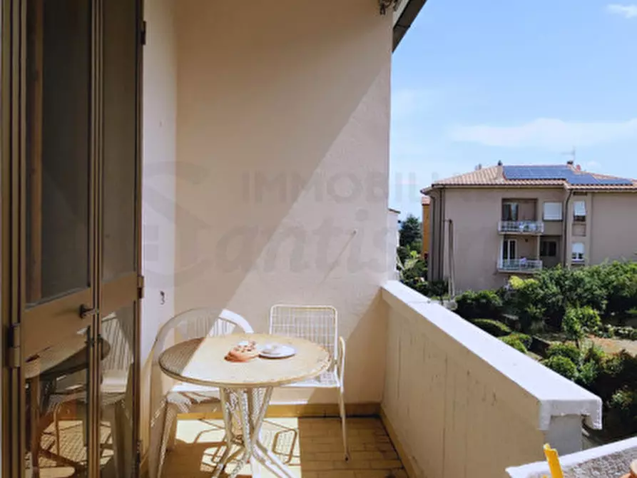 Immagine 15 di Appartamento in vendita  in via Amendola a Montaione