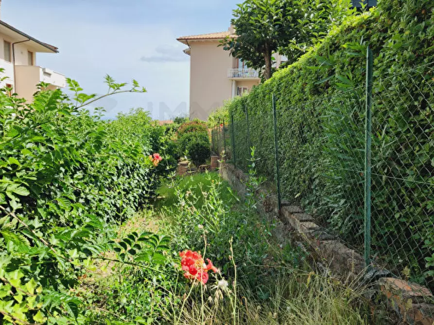 Immagine 21 di Appartamento in vendita  in via Amendola a Montaione
