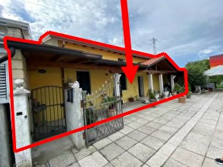 Immagine 1 di Casa indipendente in vendita  in Via Fornace, 7 a Pordenone