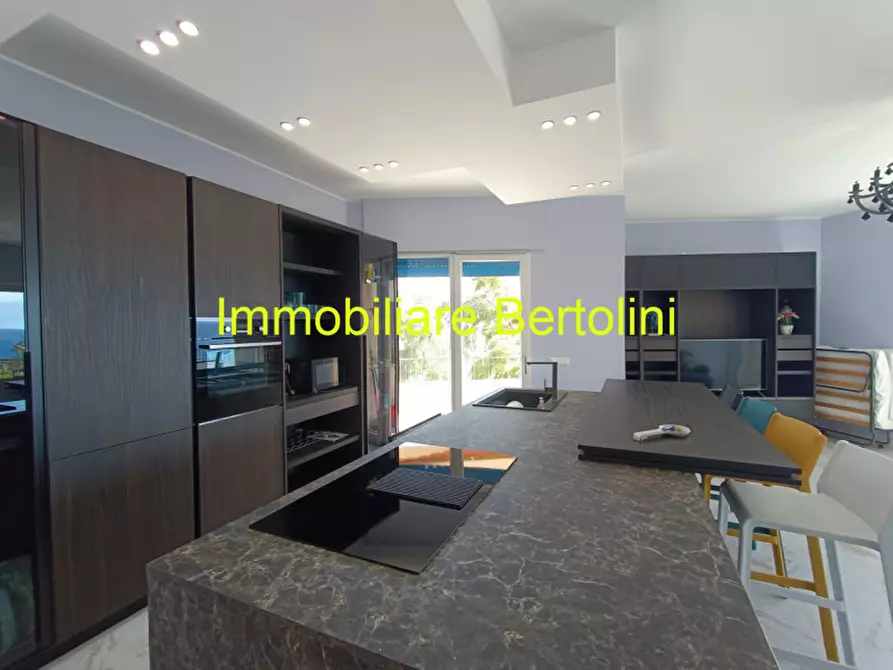 Immagine 4 di Appartamento in vendita  in VIA PADRE SEMERIA a San Remo