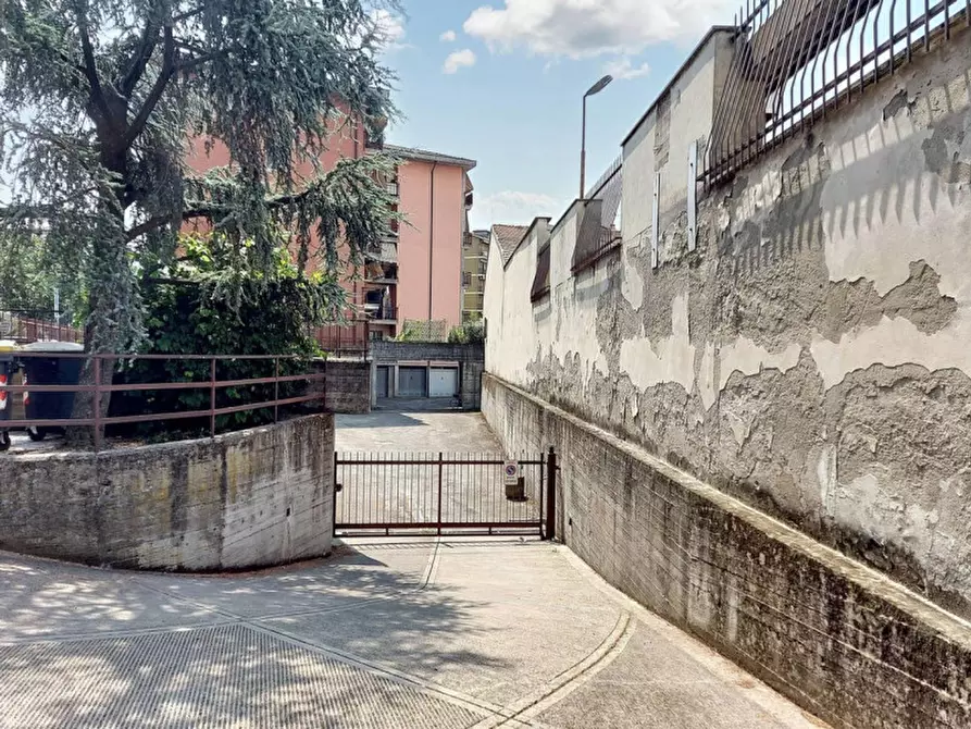 Immagine 14 di Magazzino in vendita  in Via Flamberti, N. 2 a Tortona