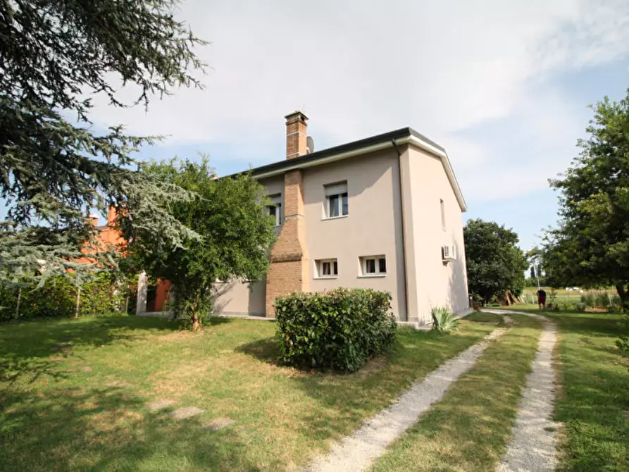 Immagine 2 di Casa bifamiliare in vendita  in via cairo a Padova