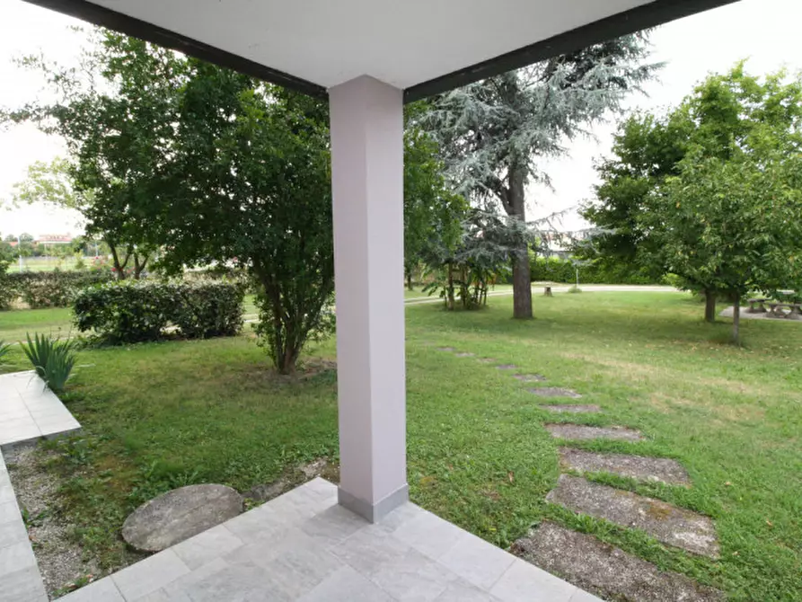 Immagine 7 di Casa bifamiliare in vendita  in via cairo a Padova