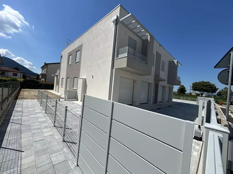 Immagine 10 di Appartamento in vendita  in Via Roma a Rovolon