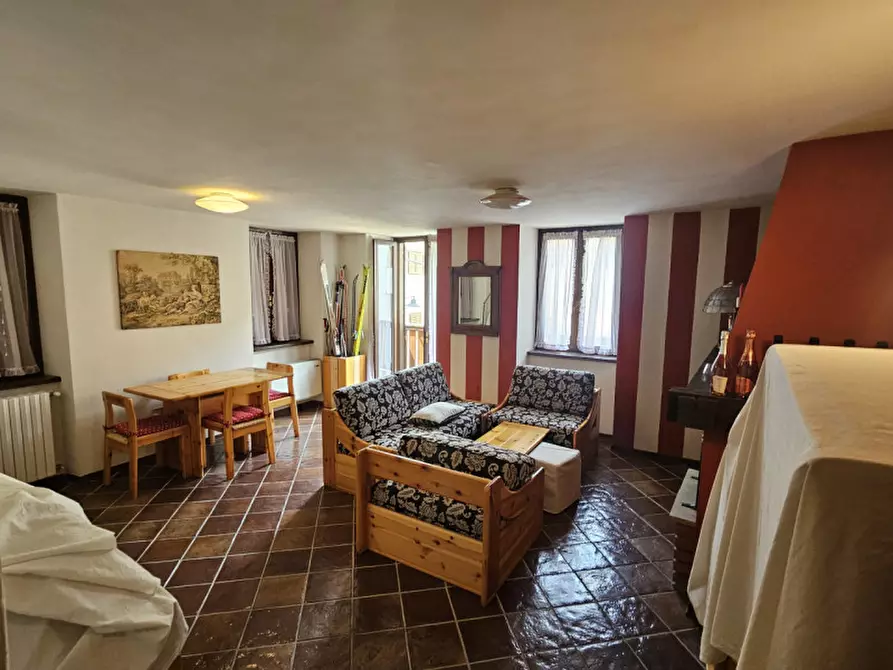 Immagine 5 di Appartamento in vendita  in Via dei Canacci a Pellizzano