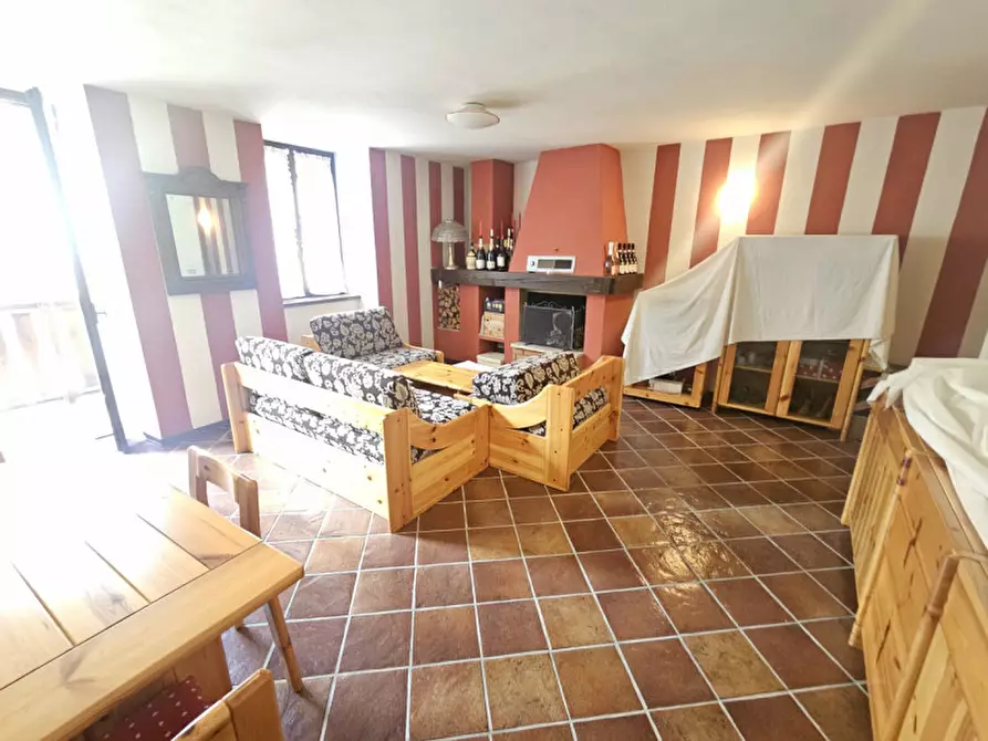 Immagine 7 di Appartamento in vendita  in Via dei Canacci a Pellizzano