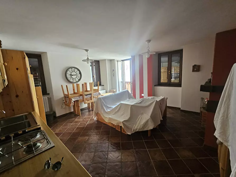 Immagine 16 di Appartamento in vendita  in Via dei Canacci a Pellizzano