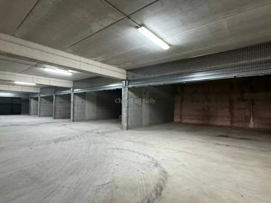 Immagine 9 di Garage in vendita  in Via delle ondine a Ragusa