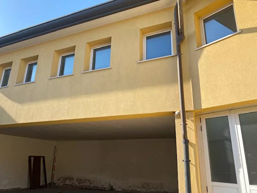 Immagine 9 di Ufficio in vendita  in via roma a Piove Di Sacco