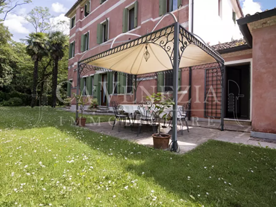 Immagine 34 di Appartamento in vendita  a Mogliano Veneto