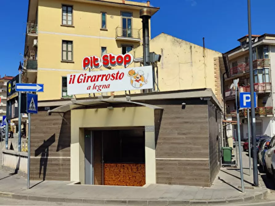 Immagine 7 di Attività commerciale in vendita  in Via Ceffato a Eboli