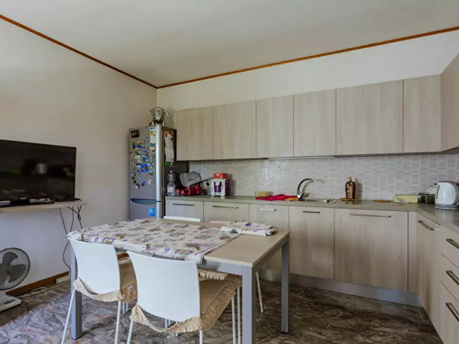 Immagine 6 di Rustico / casale in vendita  in Via Sassoni a Cinto Euganeo