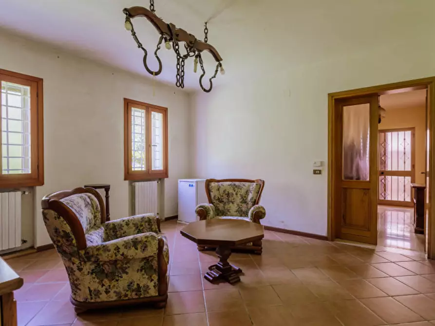 Immagine 24 di Rustico / casale in vendita  in Via Sassoni a Cinto Euganeo