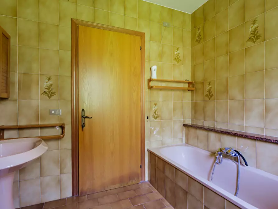 Immagine 28 di Rustico / casale in vendita  in Via Sassoni a Cinto Euganeo