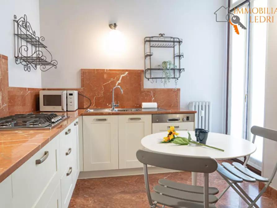 Immagine 3 di Appartamento in vendita  in Rigaste San Zeno a Verona