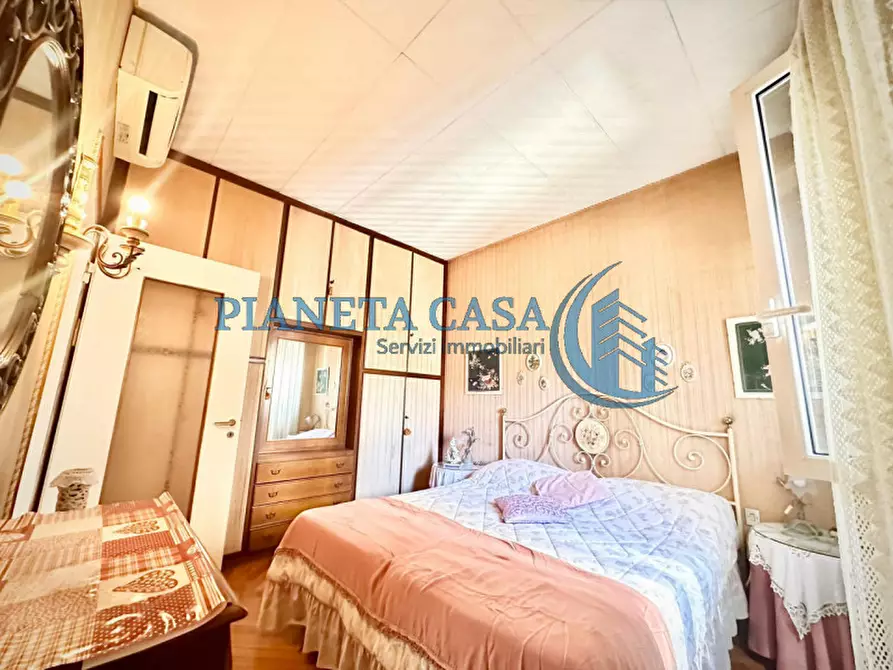 Immagine 3 di Appartamento in vendita  in PIAZZA CANEVA 5 a Milano