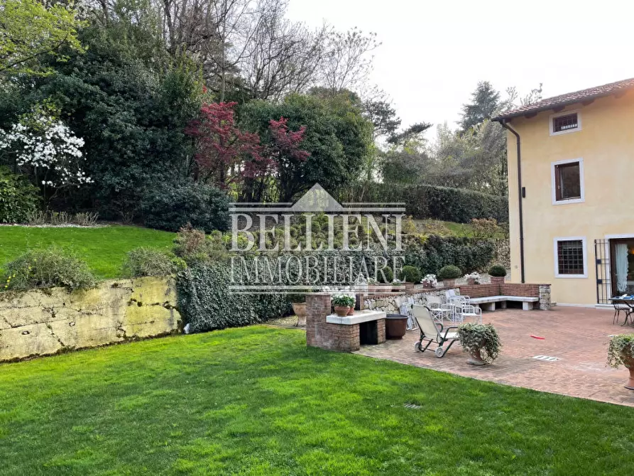 Immagine 11 di Villa in vendita  in Via Costacolonna a Vicenza