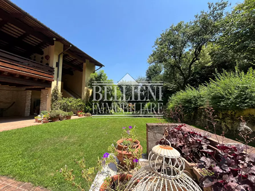 Immagine 22 di Villa in vendita  in Via Costacolonna a Vicenza