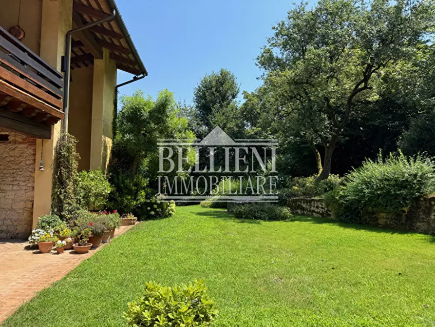 Immagine 23 di Villa in vendita  in Via Costacolonna a Vicenza