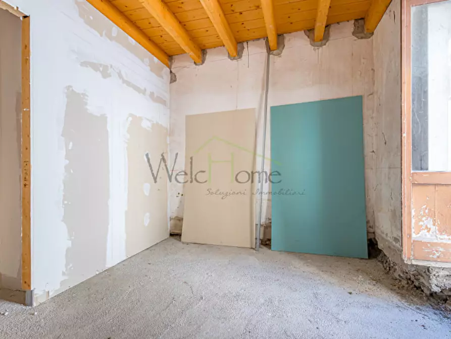 Immagine 11 di Rustico / casale in vendita  in via guaita, 8 a Ponte Lambro