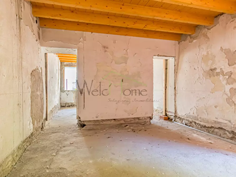 Immagine 13 di Rustico / casale in vendita  in via guaita, 8 a Ponte Lambro