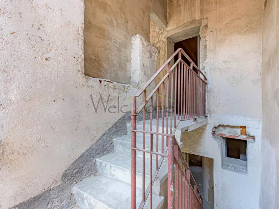 Immagine 20 di Rustico / casale in vendita  in via guaita, 8 a Ponte Lambro