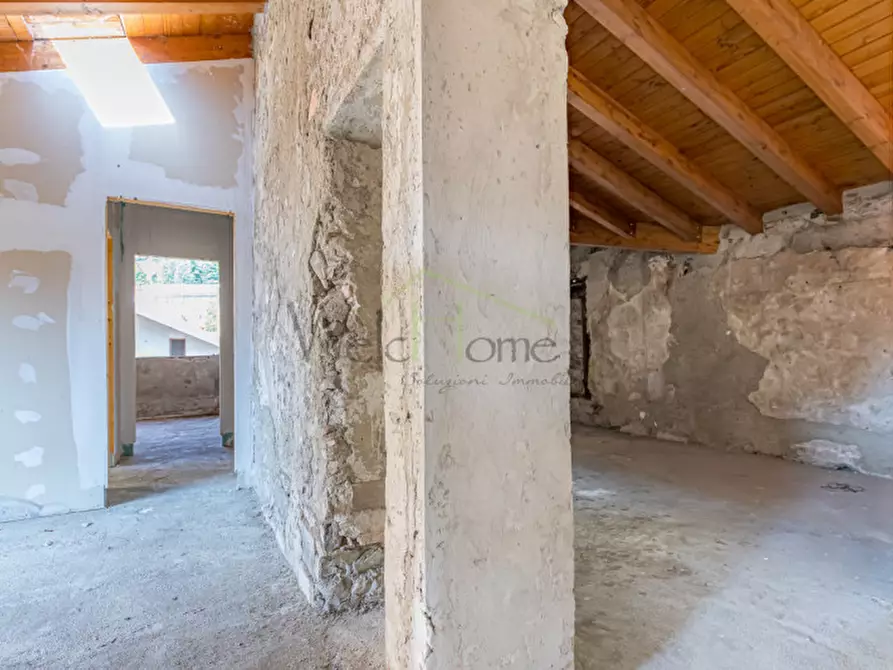 Immagine 21 di Rustico / casale in vendita  in via guaita, 8 a Ponte Lambro