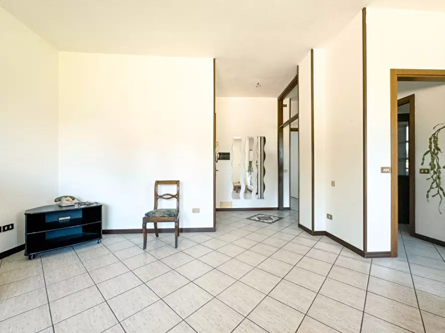 Immagine 11 di Appartamento in vendita  in Via Novara, 188/a a Borgomanero