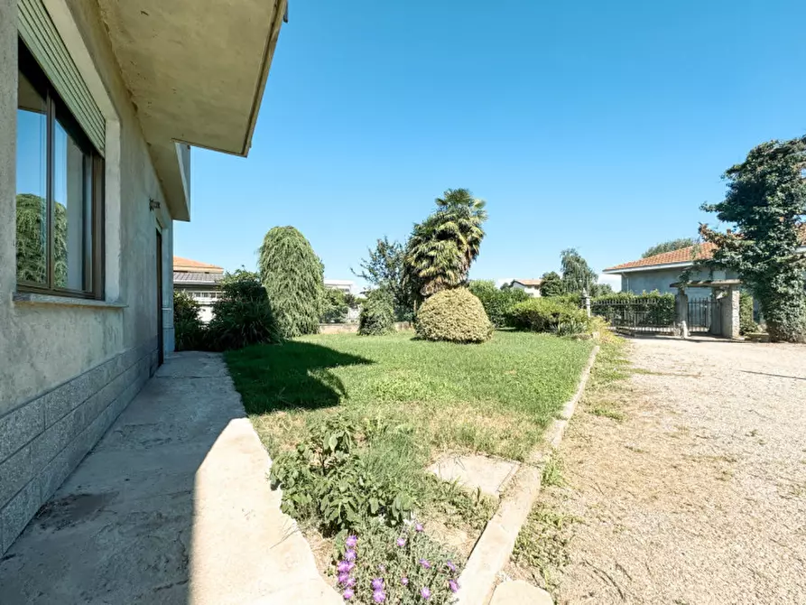 Immagine 27 di Appartamento in vendita  in Via Novara, 188/a a Borgomanero