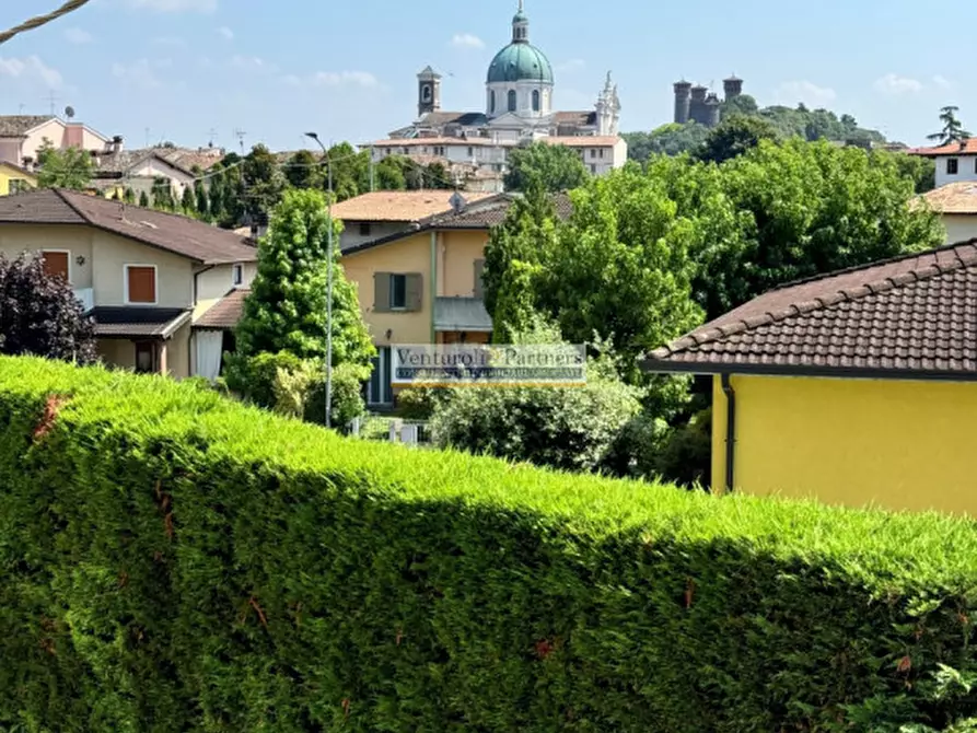 Immagine 4 di Appartamento in vendita  in via mazzoldi a Montichiari