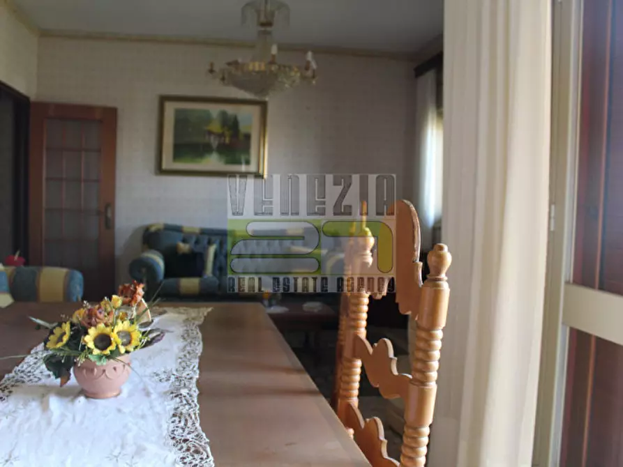 Immagine 4 di Appartamento in vendita  a Noto