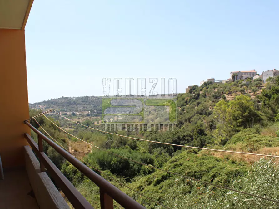 Immagine 7 di Appartamento in vendita  a Noto