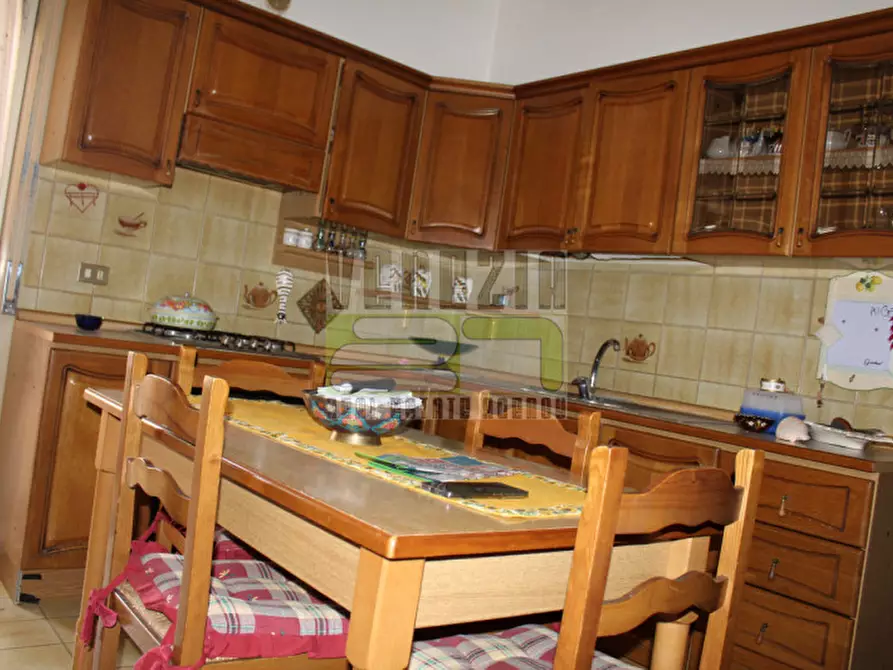 Immagine 10 di Appartamento in vendita  a Noto