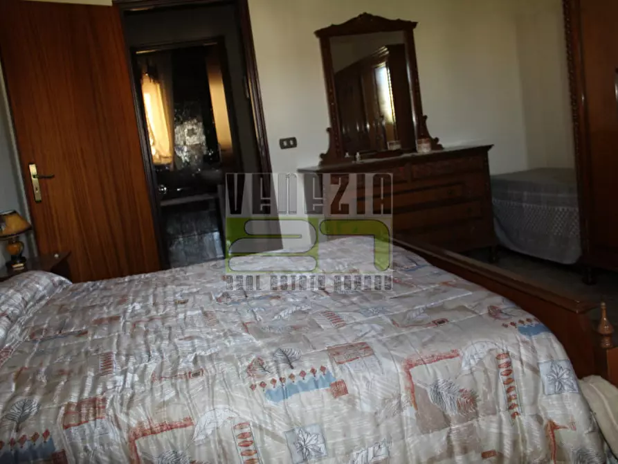 Immagine 22 di Appartamento in vendita  a Noto