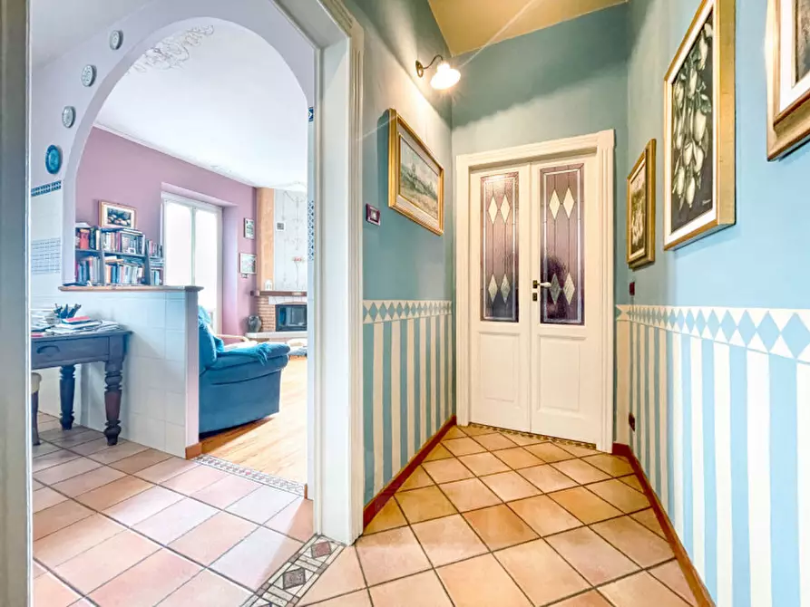 Immagine 6 di Appartamento in vendita  in Viale Rimembranze n.1 a Verbania