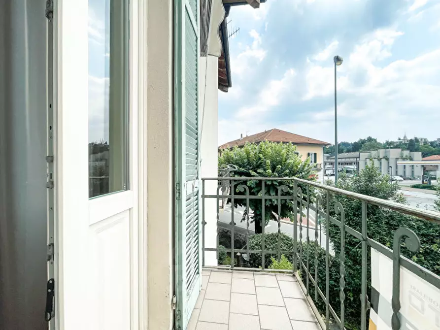 Immagine 15 di Appartamento in vendita  in Viale Rimembranze n.1 a Verbania