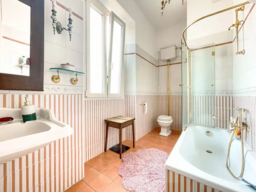 Immagine 21 di Appartamento in vendita  in Viale Rimembranze n.1 a Verbania