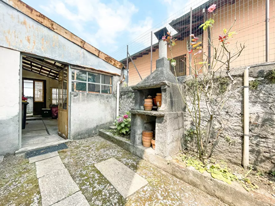 Immagine 23 di Appartamento in vendita  in Viale Rimembranze n.1 a Verbania