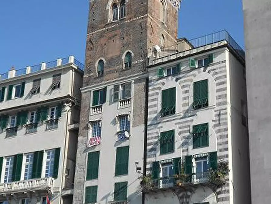 Immagine 37 di Appartamento in affitto  in Piazza Jacopo da Varagine a Genova