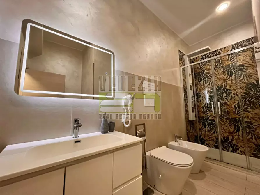 Immagine 24 di Appartamento in vendita  in via Venti Settembre a Noto